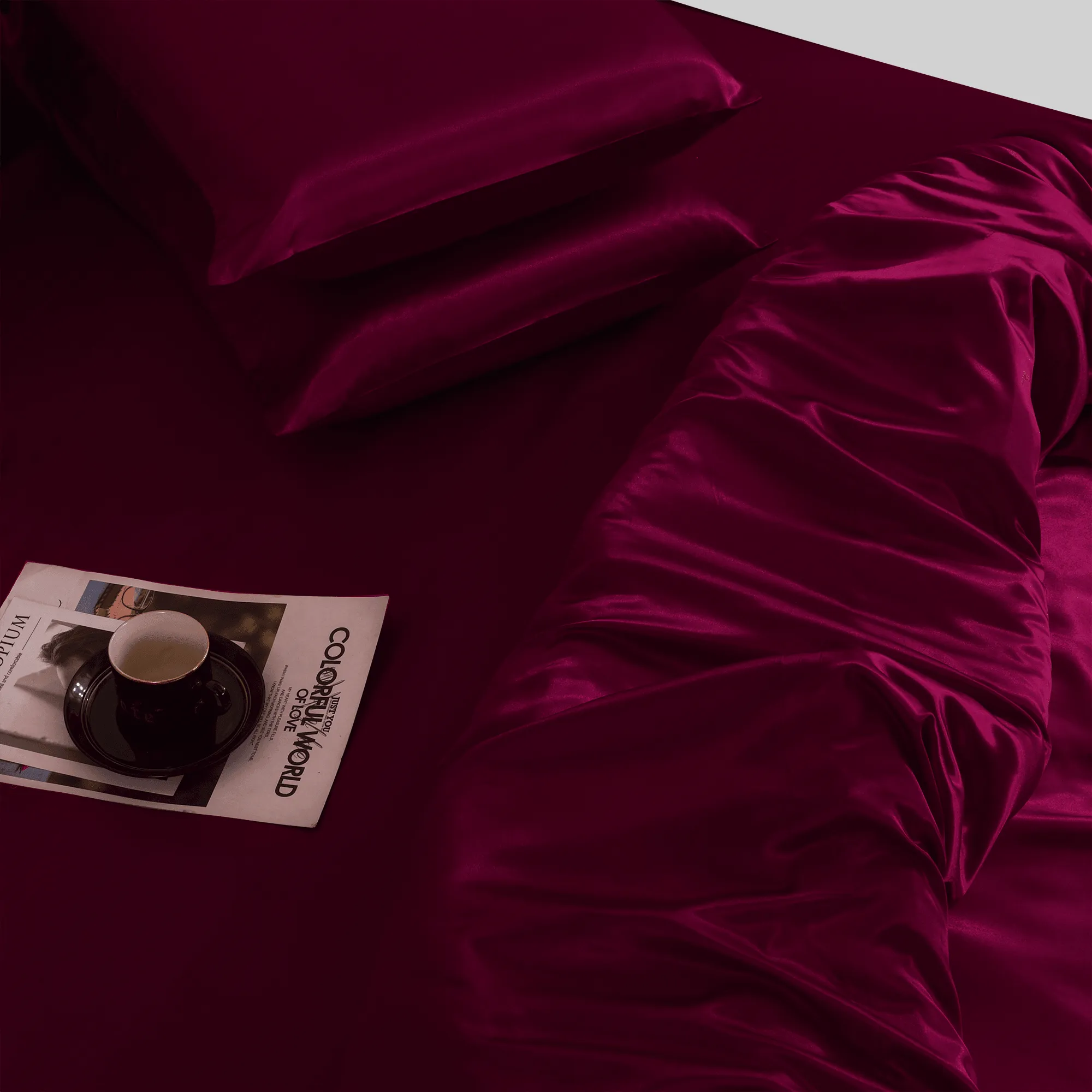 3PCS Burgundy Satin Duvet Cover Set - Silky Soft & Hypoallergenic Bedding