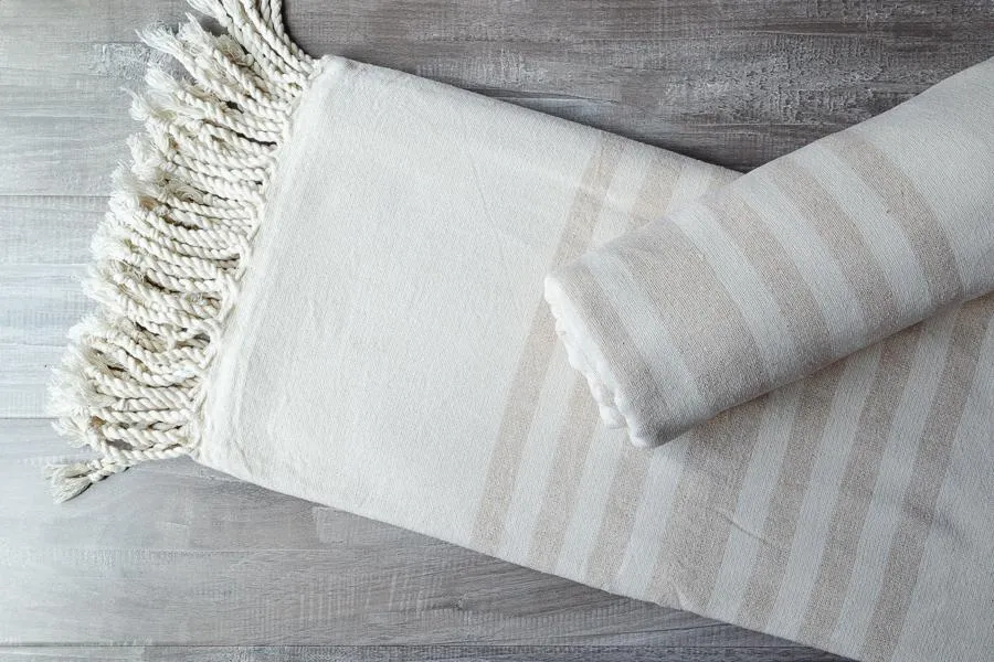 Antakya Raw Silk Towel