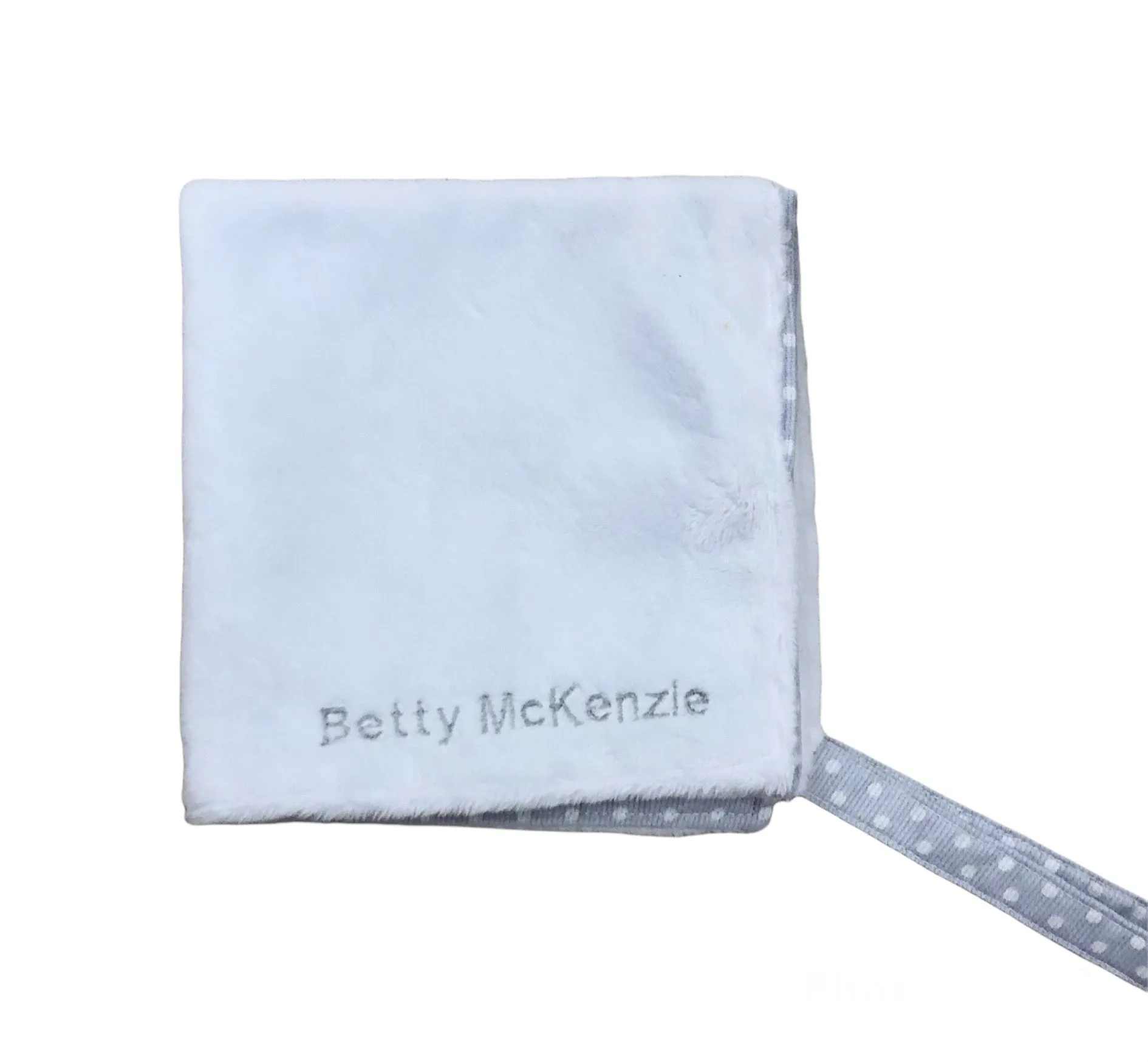 Betty Mckenzie - comforter, grey