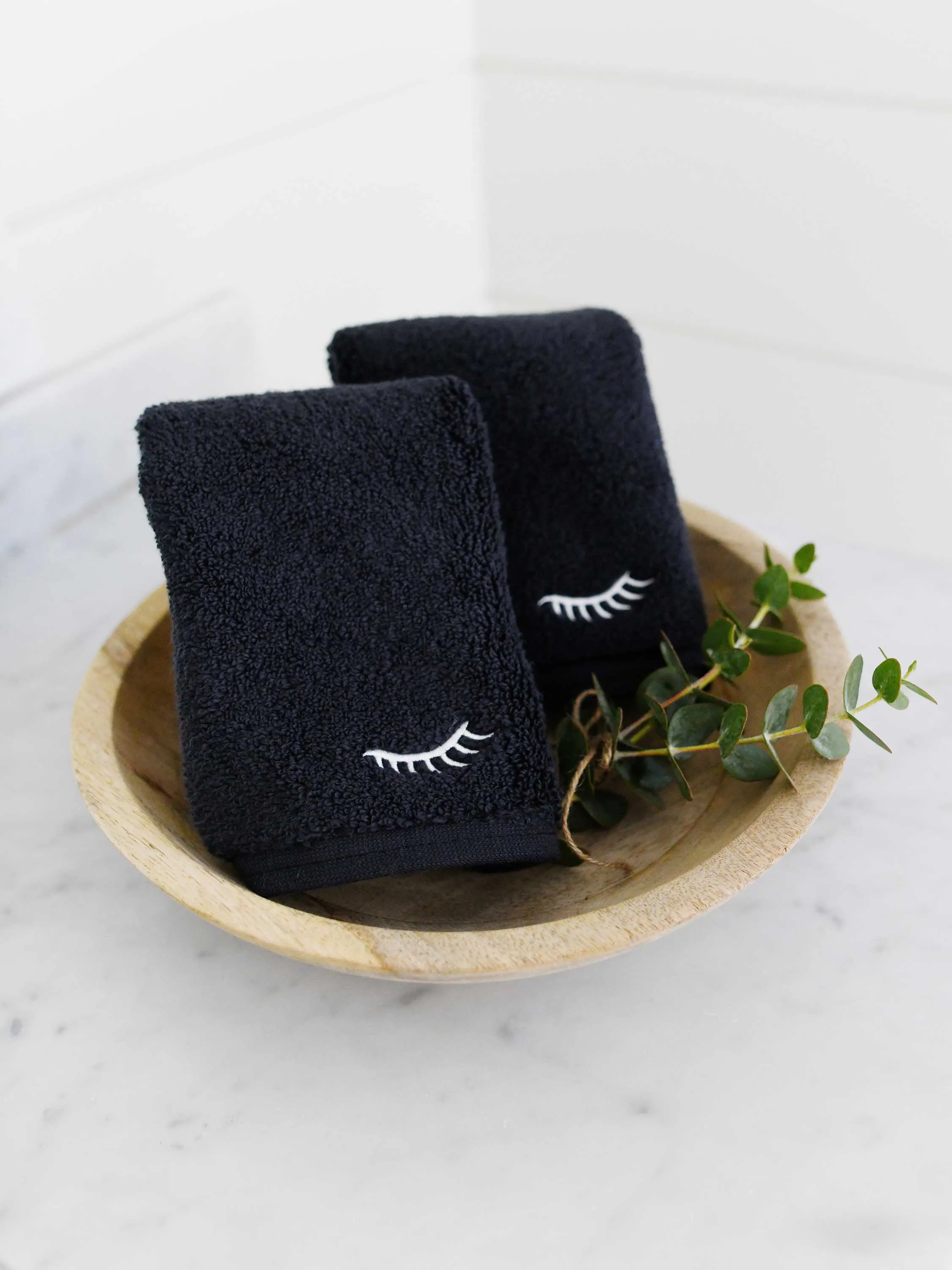 Black Dusk Makeup Towels (Pair)