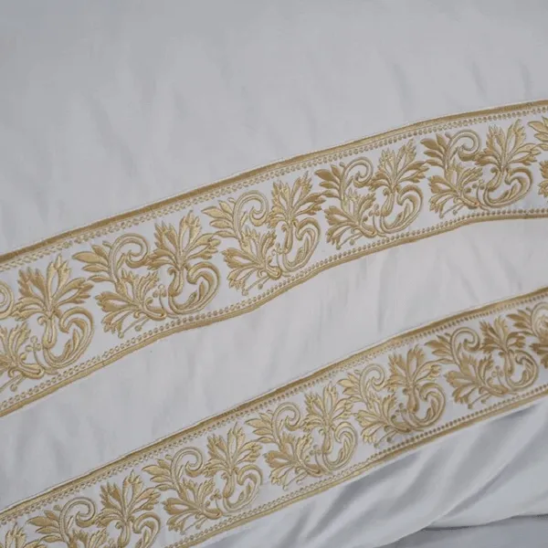 Brizia Luxury Egyptian Cotton Embroidery Duvet Cober Set