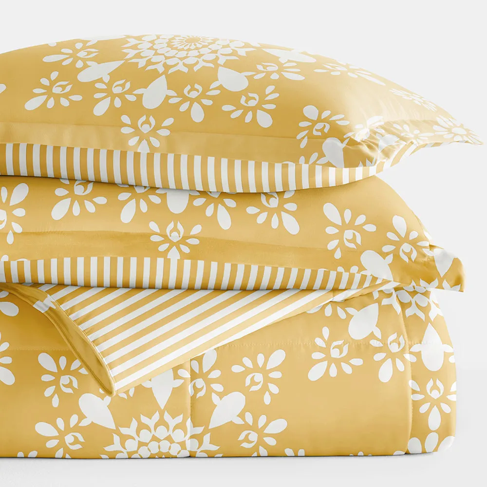 Daisy Medallion Reversible Down-Alternative Comforter Set - 12 Days of Deals