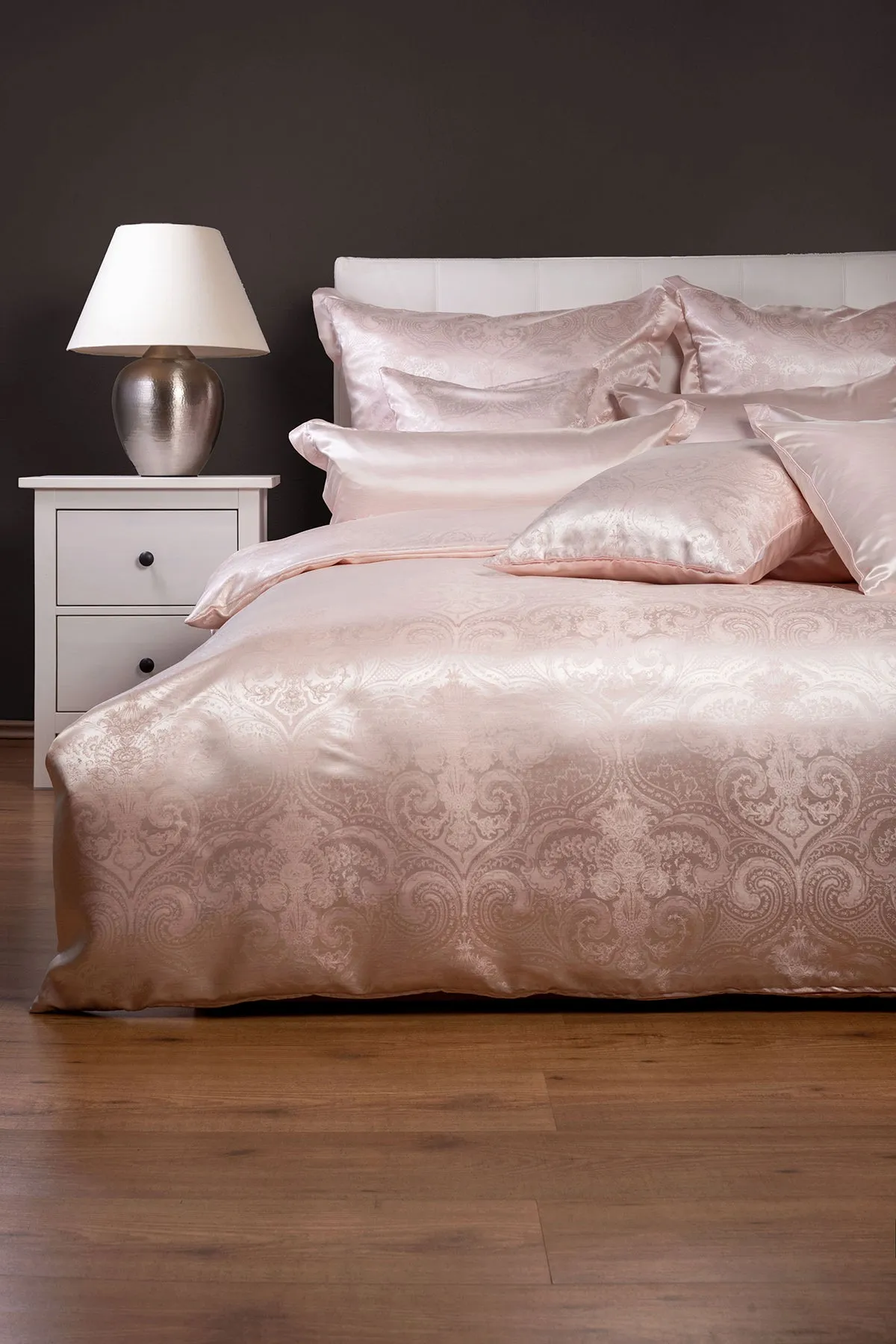 Ela Pink Pure Mulberry Silk Duvet Cover