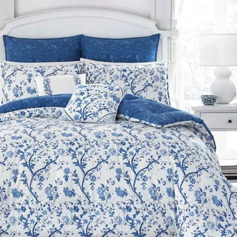 Elise Comforter Set