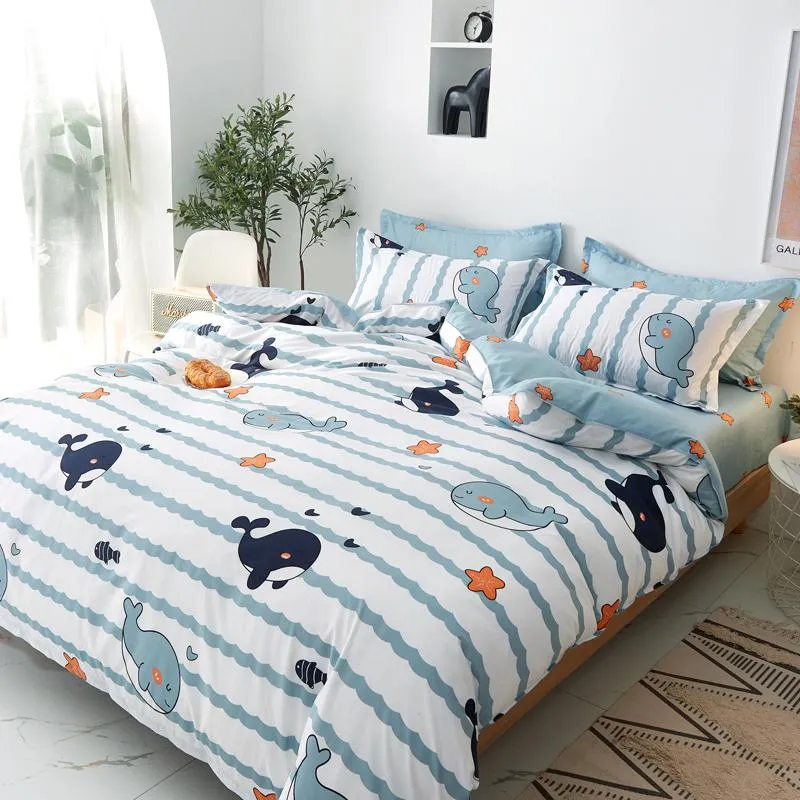 Light & Dark Whale Print Bedding Set