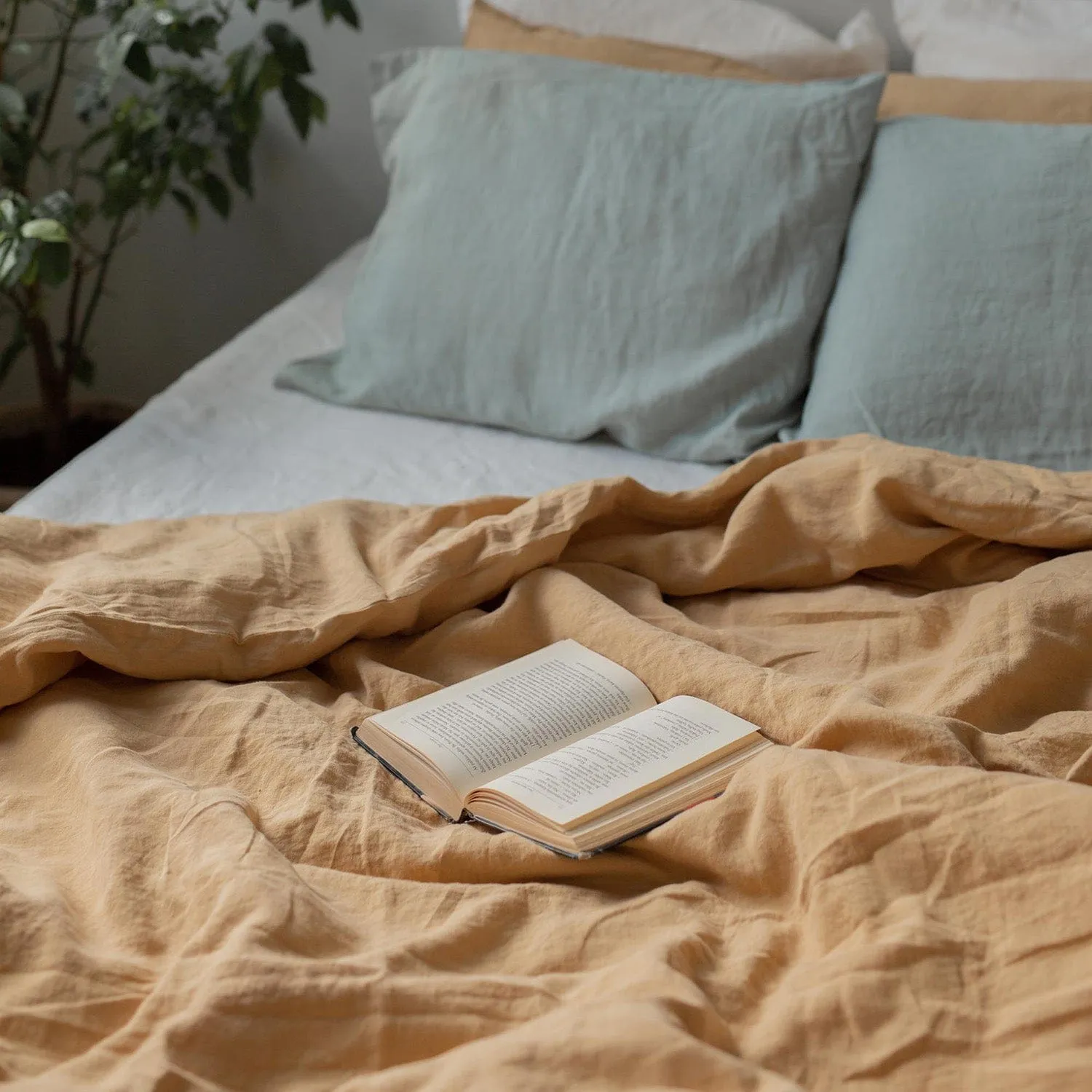 Linen Bedding Set