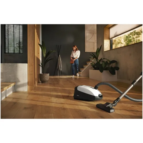 Miele C1 Flex Vacuum Cleaner | 12029920