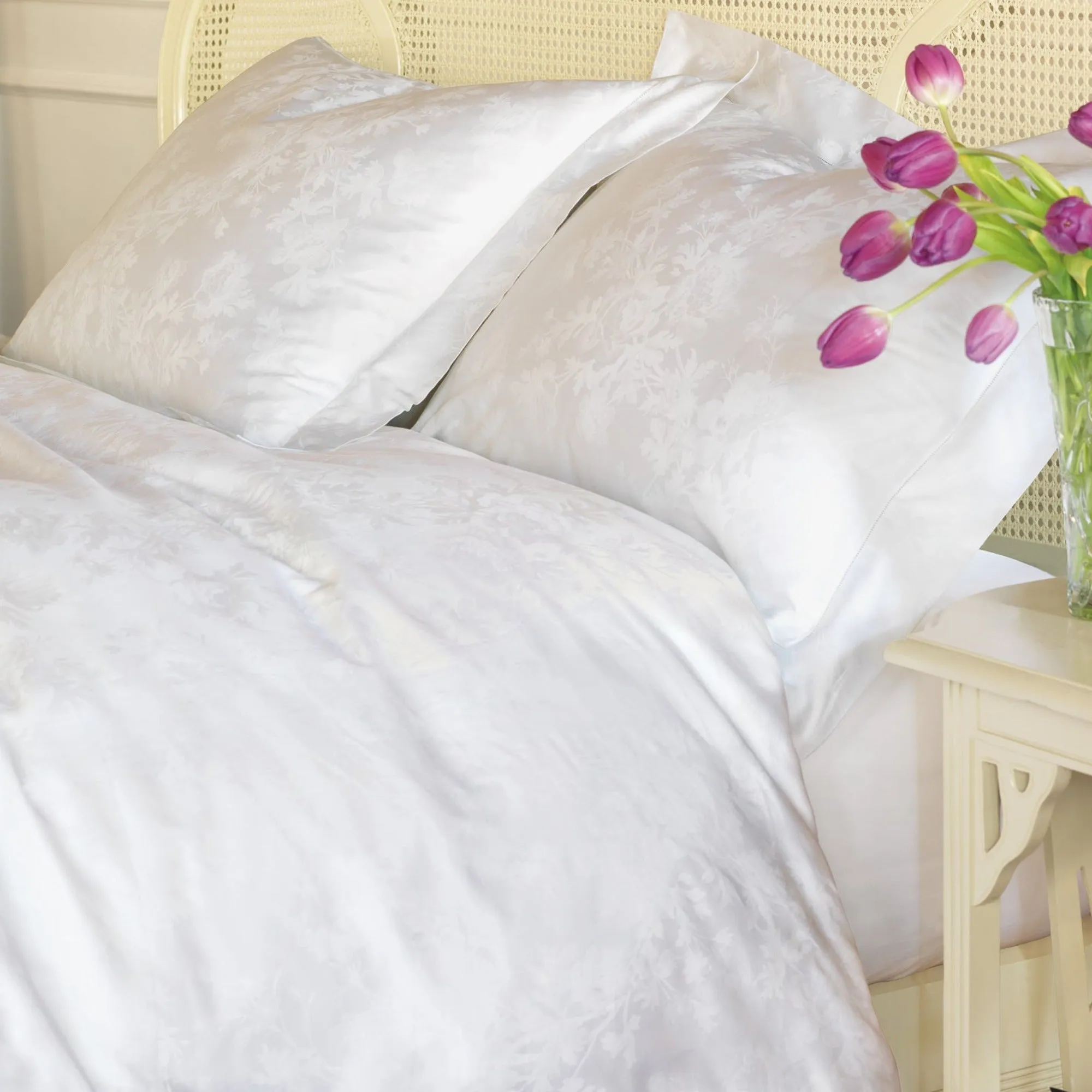 Millefleur Floral Duvet Cover in White