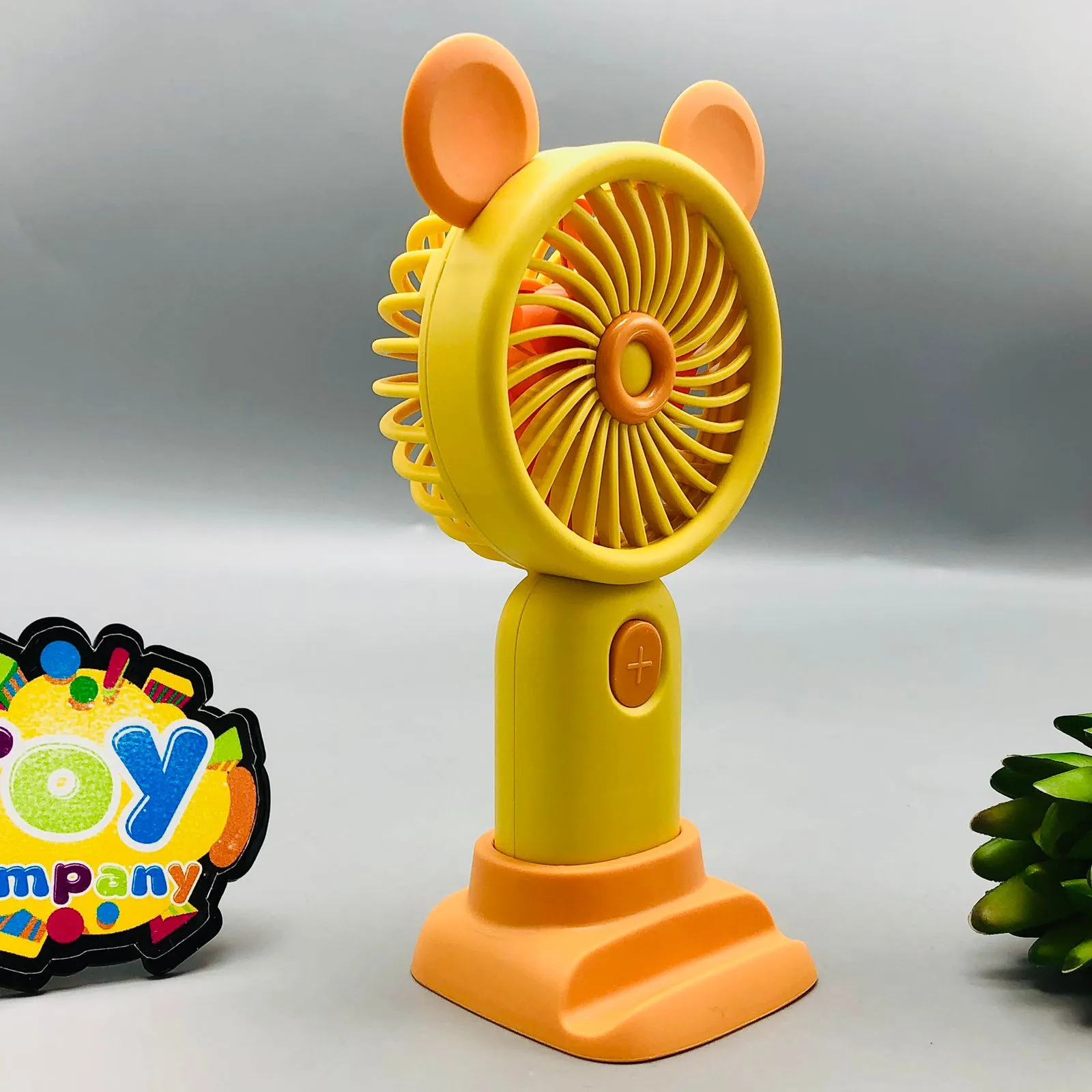 Mini Rechargeable Adorable Design Fan With Mobile Phone Bracket