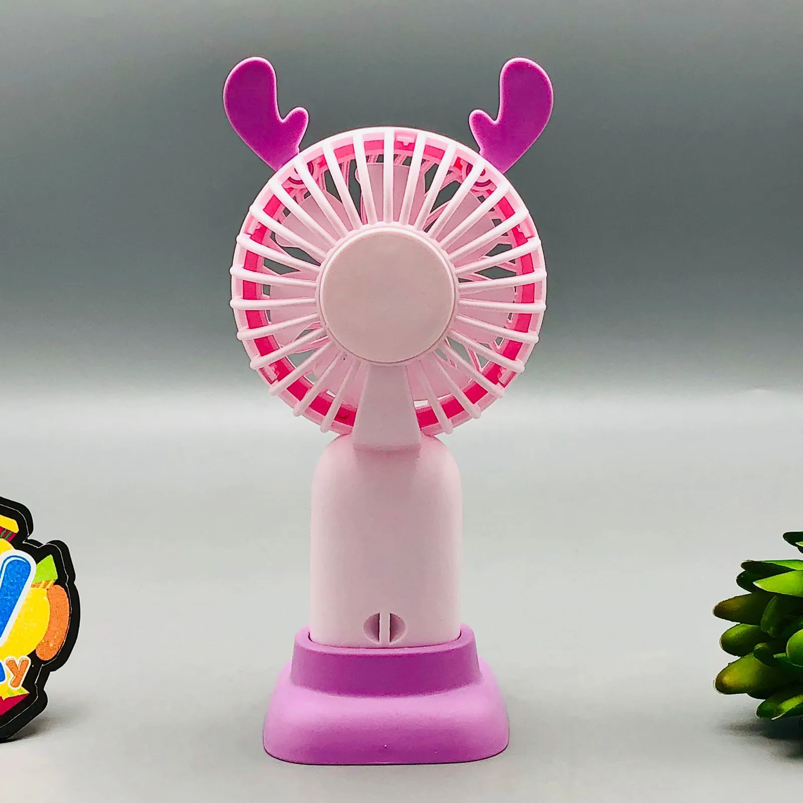 Mini Rechargeable Adorable Design Fan With Mobile Phone Bracket