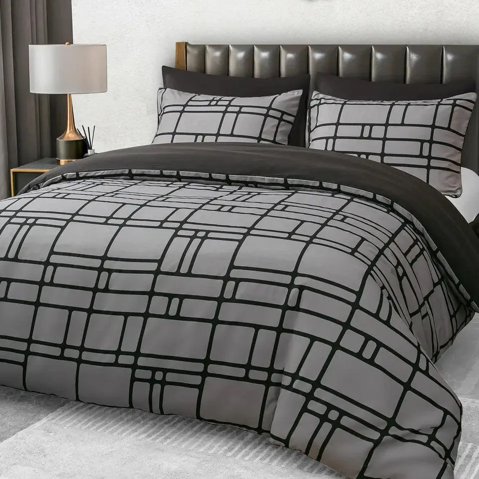 Pamposh Duvet Cover Set-Bricks (Black and Grey)