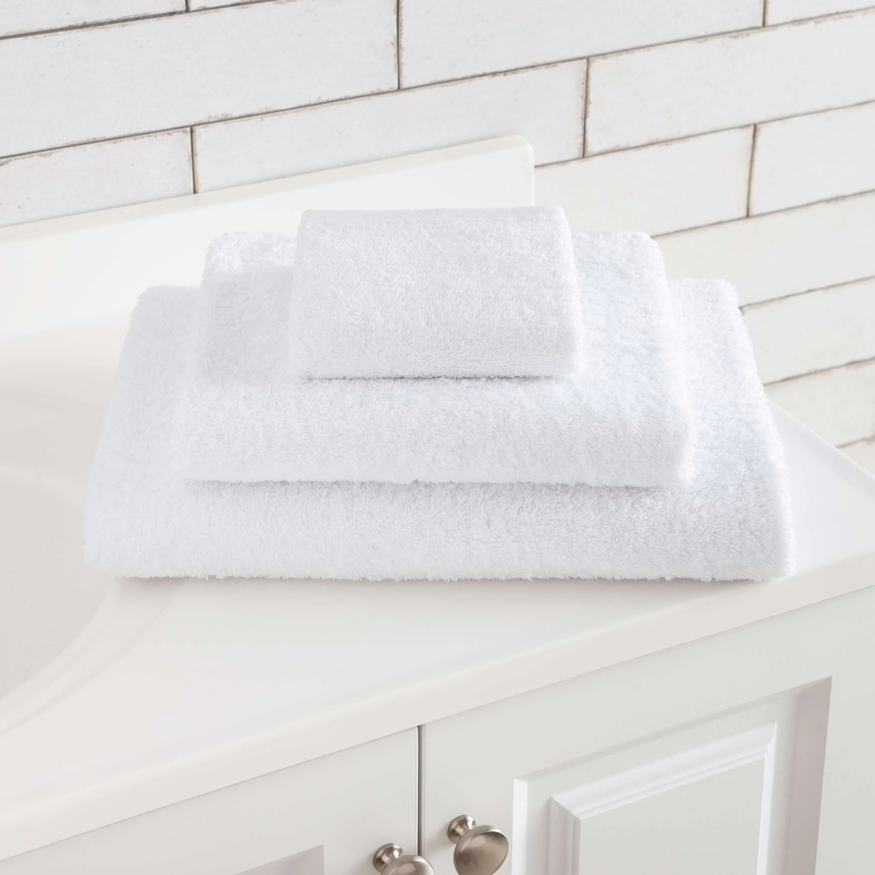 Pine Cone Hill Signature White Towel