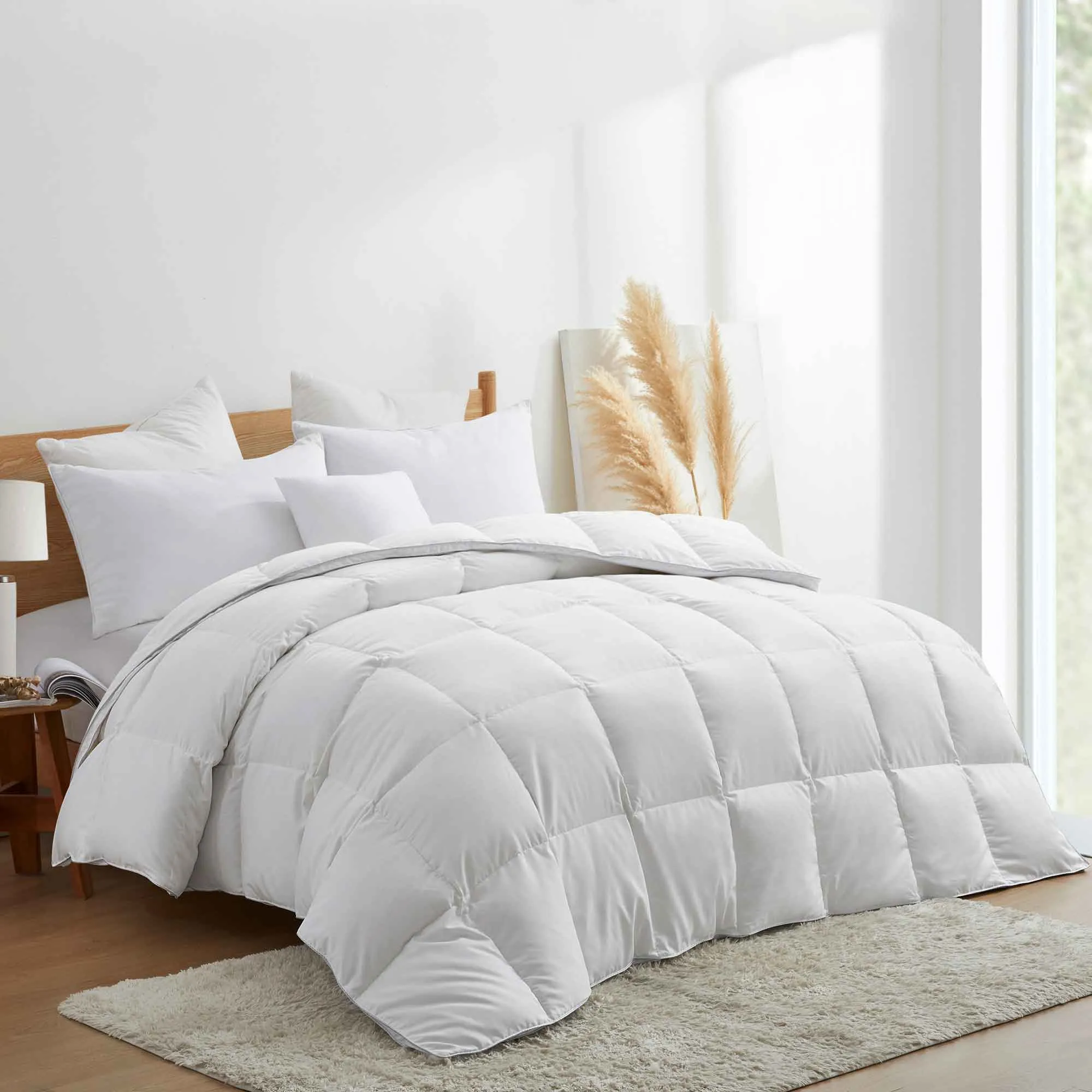 Puredown Feather and Down Comforter