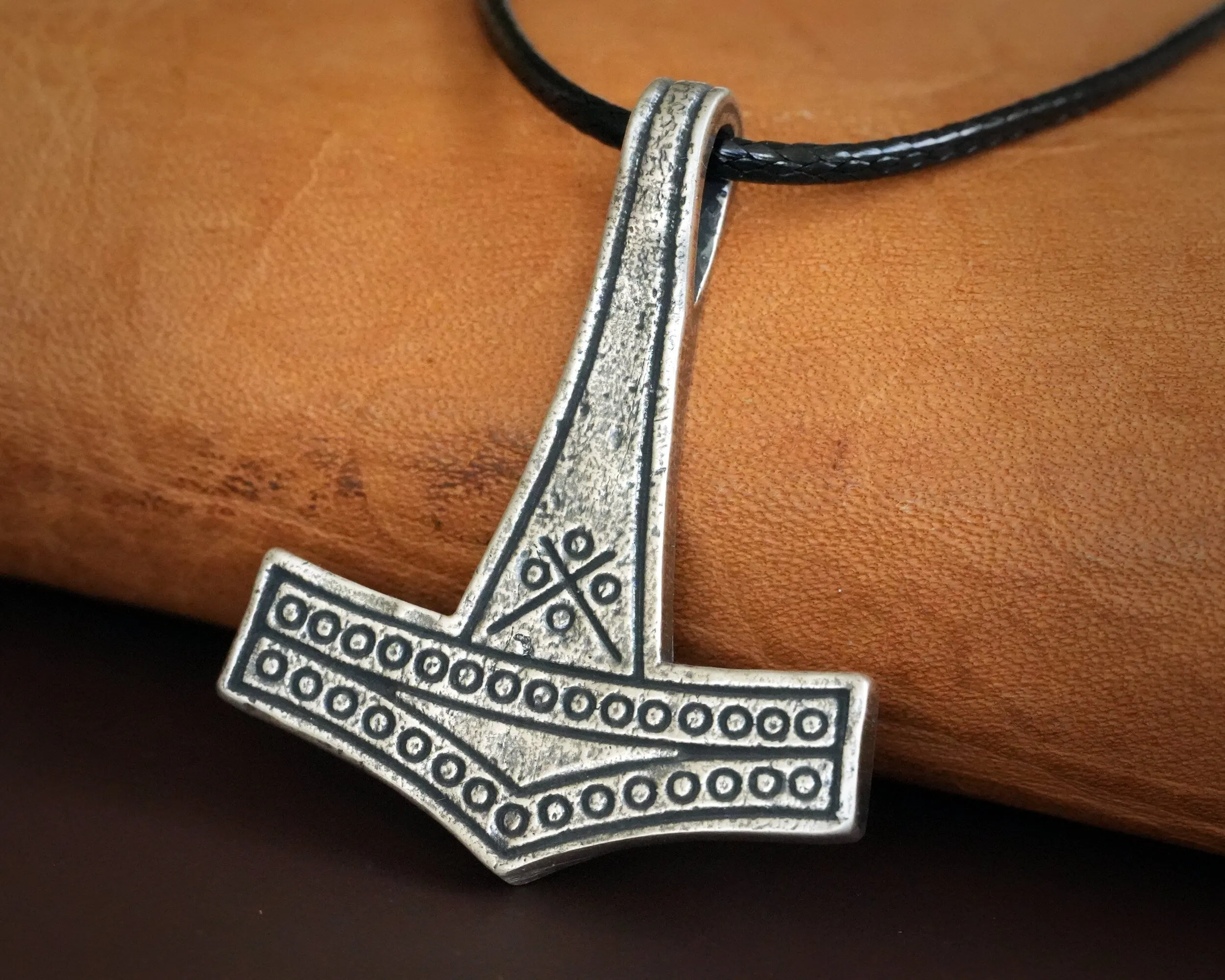 Romersdal Authentic Replica Thors Hammer Necklace Pendant Mjölnir Viking Norse Jewelry Thor Mjolnir Gifts for Men Brass  925 Sterling Silver