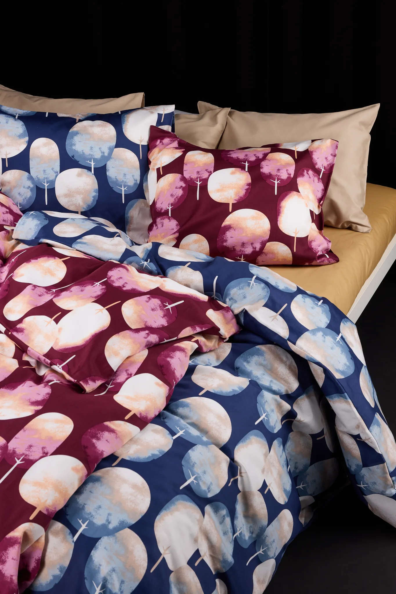 Saarni sateen duvet cover set