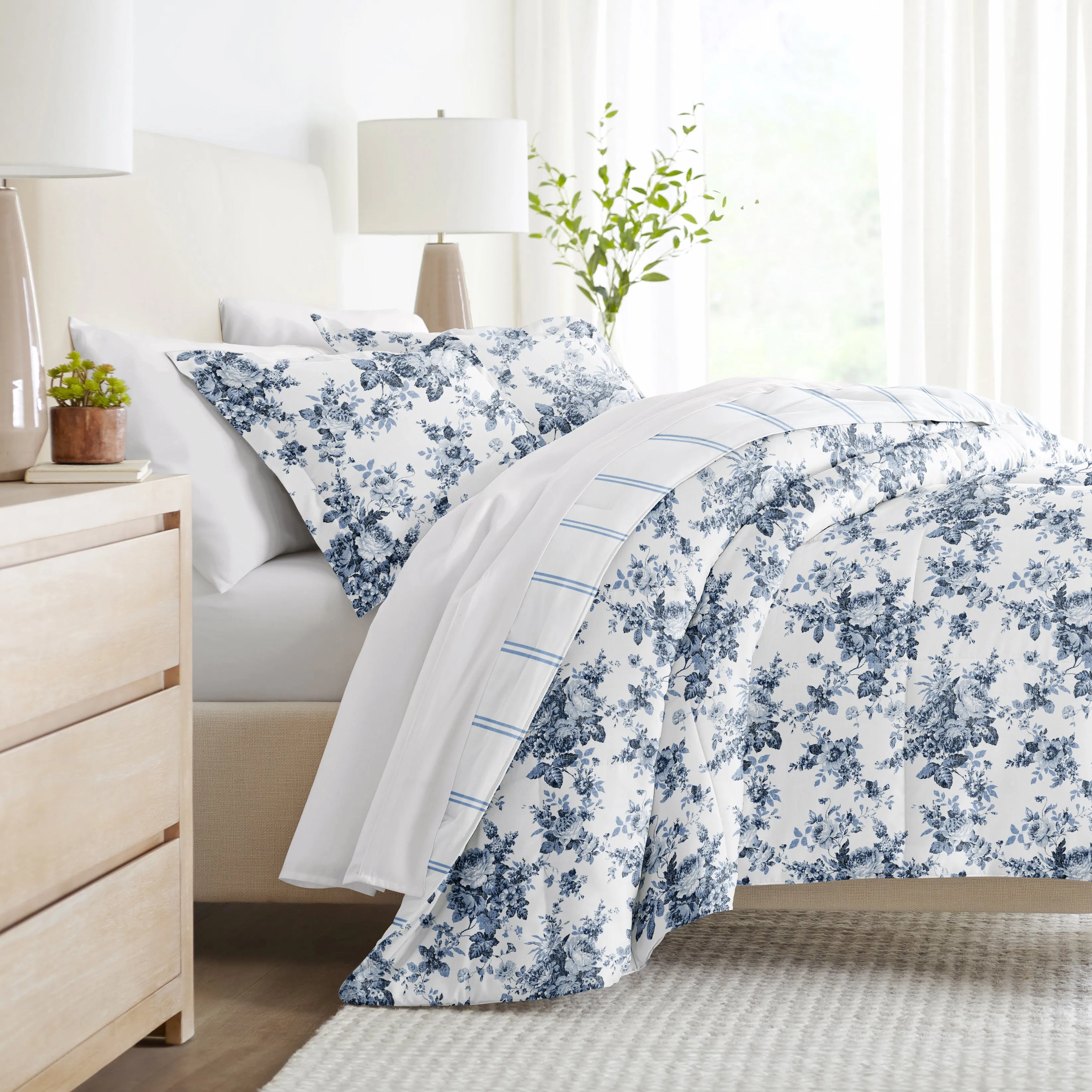 Sale - Patterned Down-Alternative Comforter Set