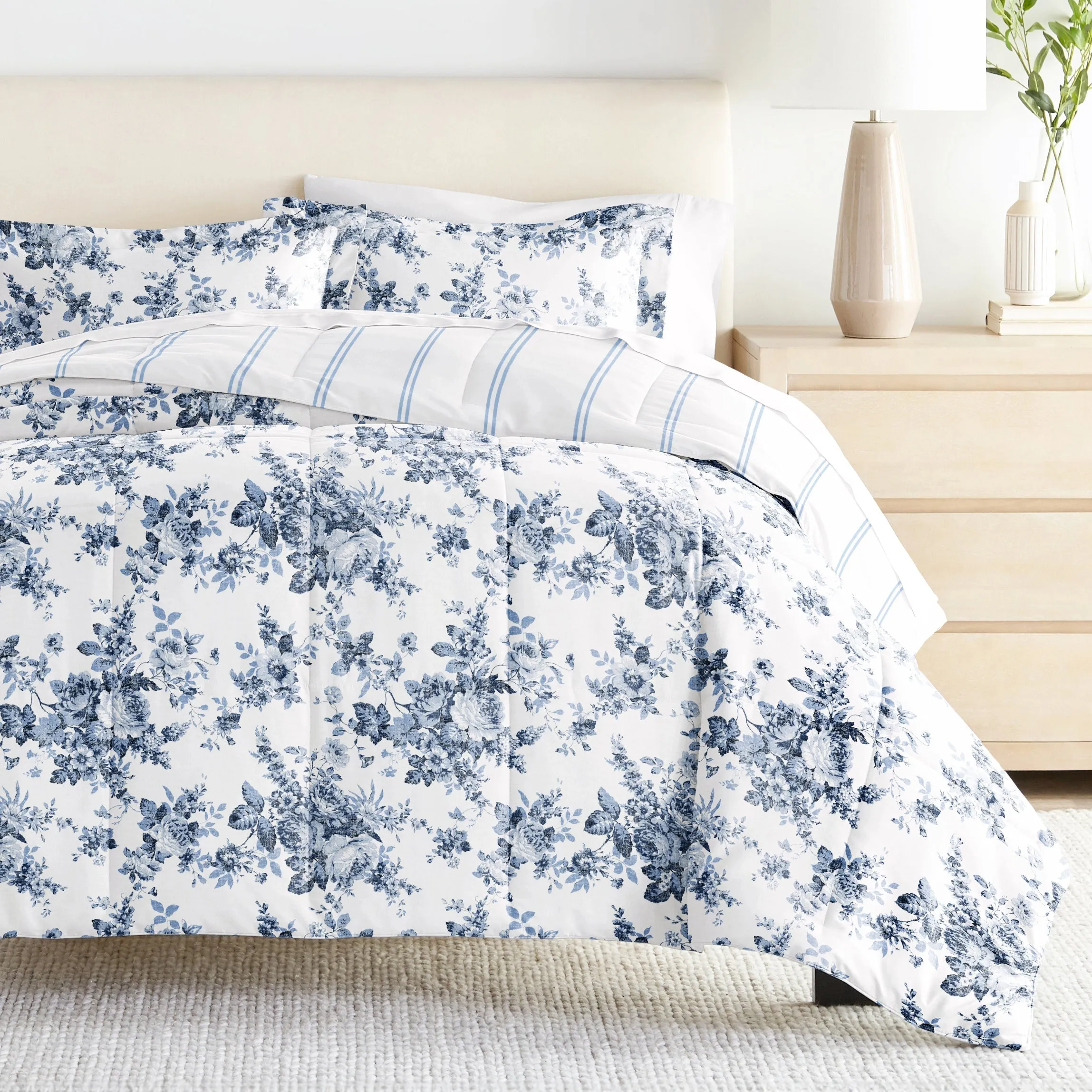 Sale - Patterned Down-Alternative Comforter Set