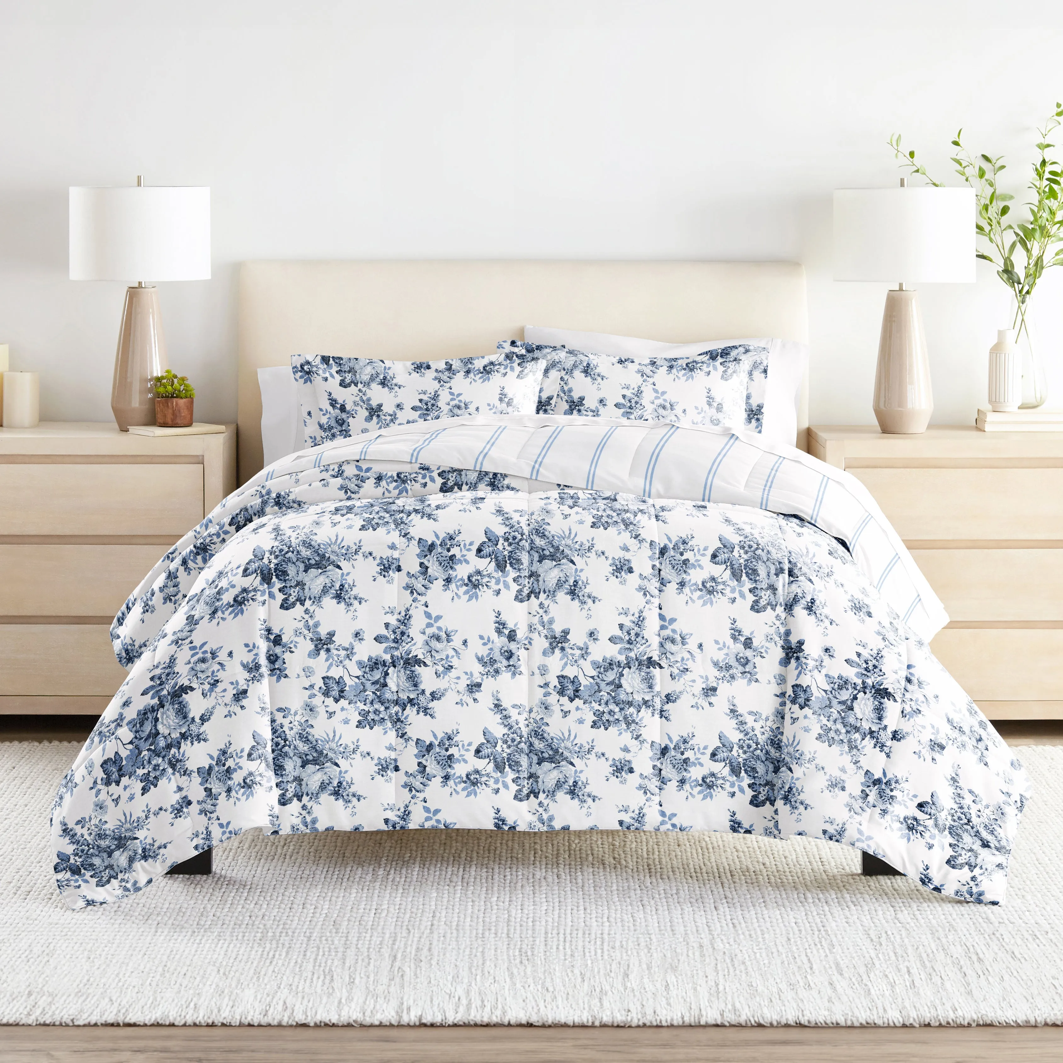 Sale - Patterned Down-Alternative Comforter Set