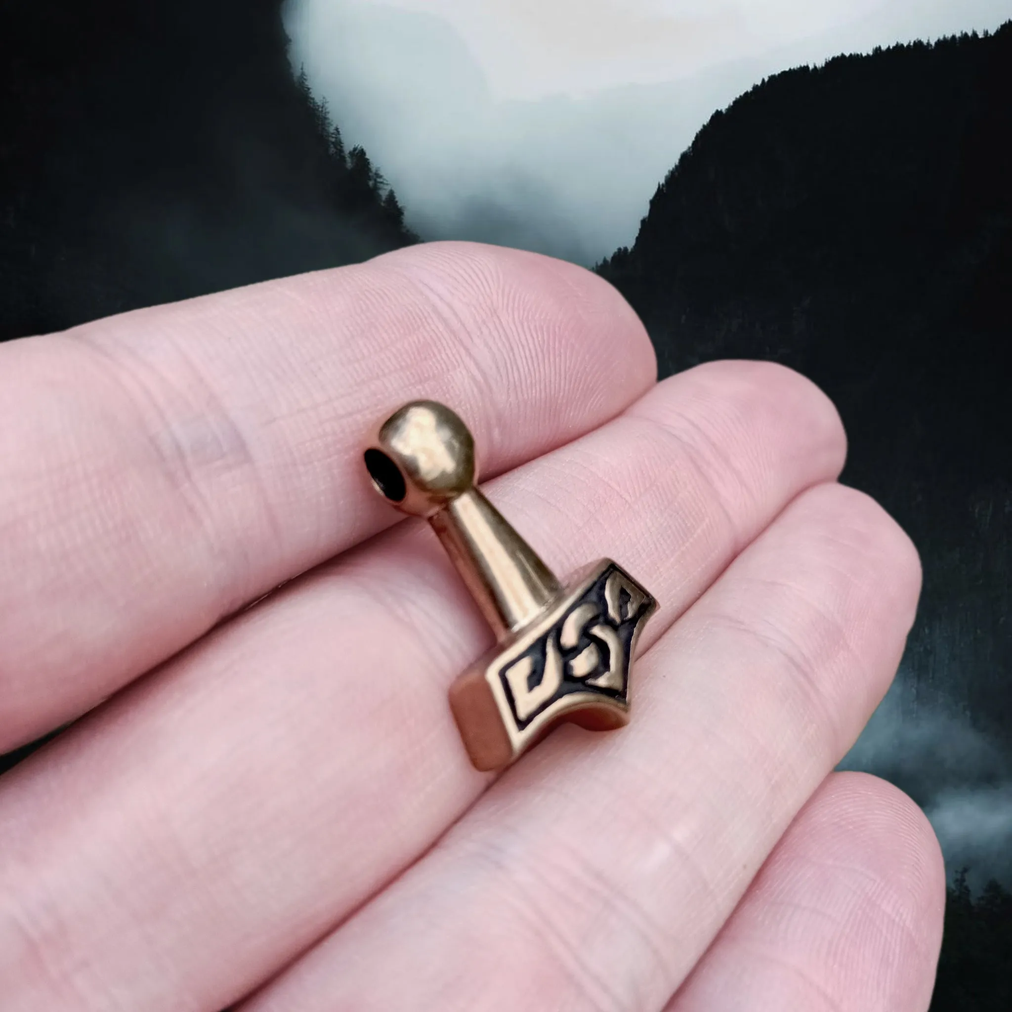 Small Knotwork Thors Hammer Pendant