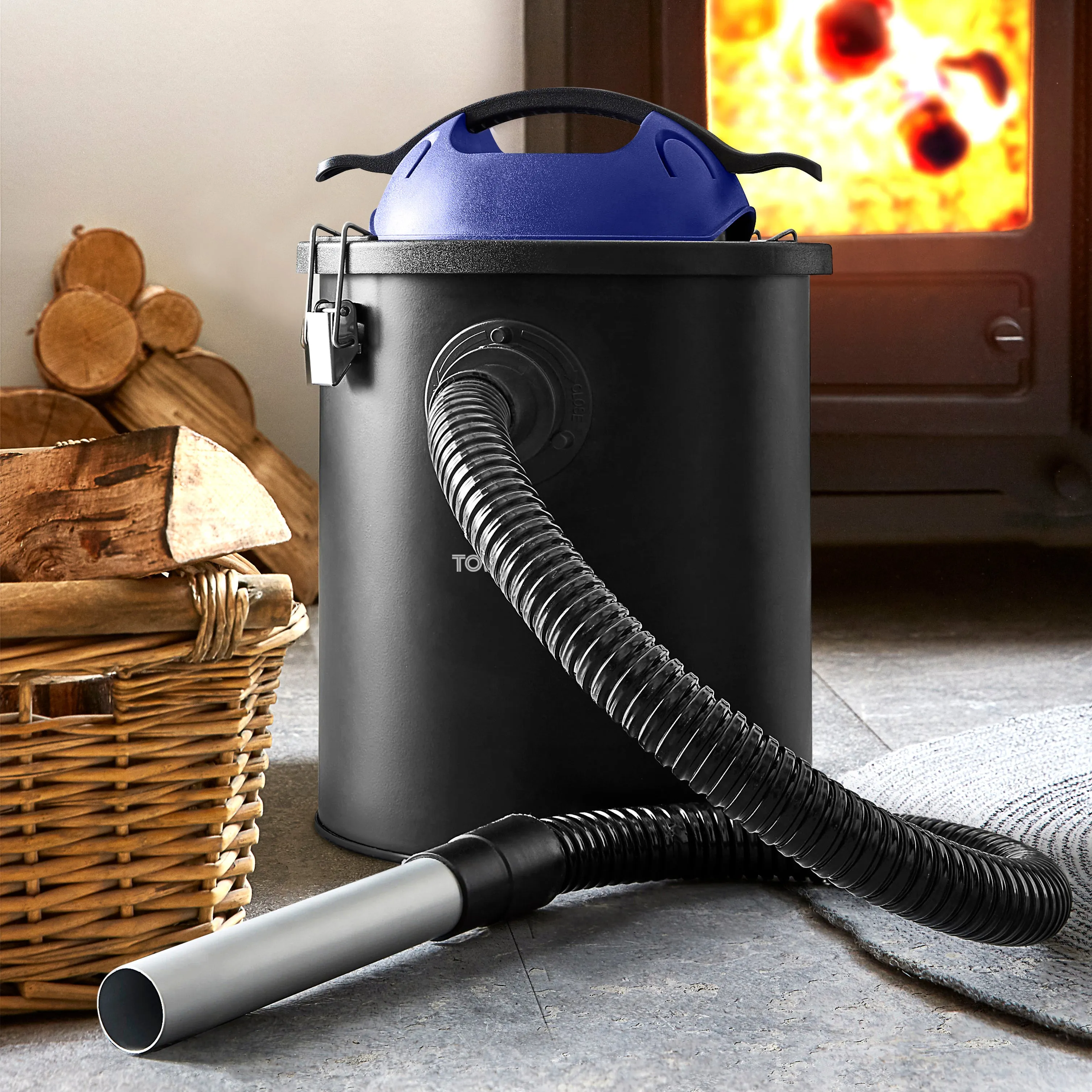 Tower Ash Vacuum Cleaner 800w- Black and Blue