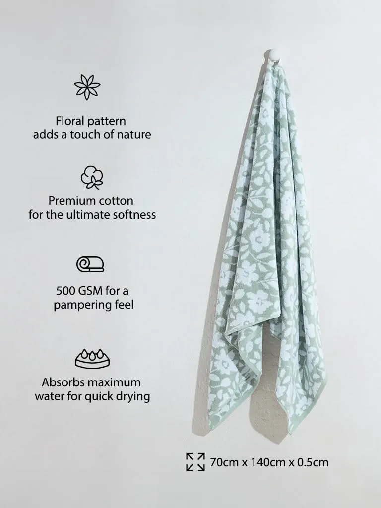 Westside Home Green Floral Bath Towel