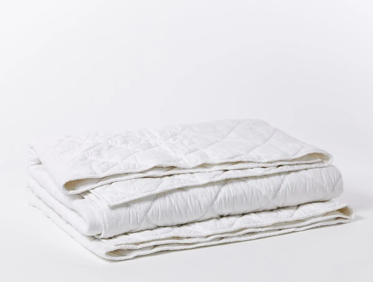 White Diamond Stitched Organic Cotton Comforter