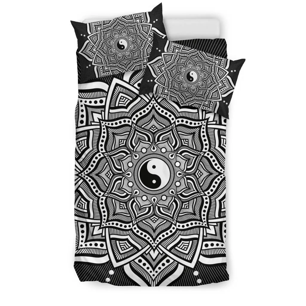 Yin Yang | Bedding Set | Brock Springstead