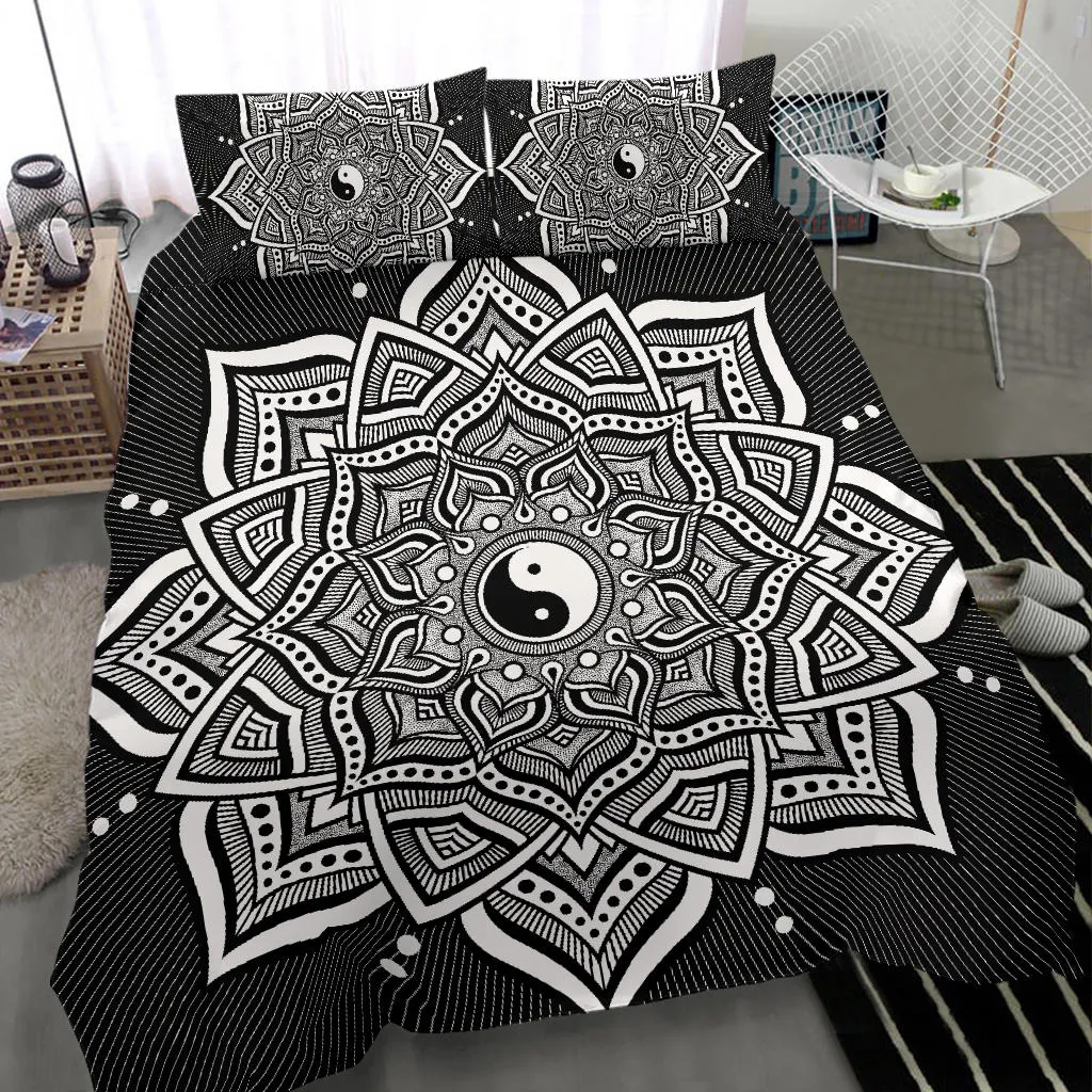 Yin Yang | Bedding Set | Brock Springstead